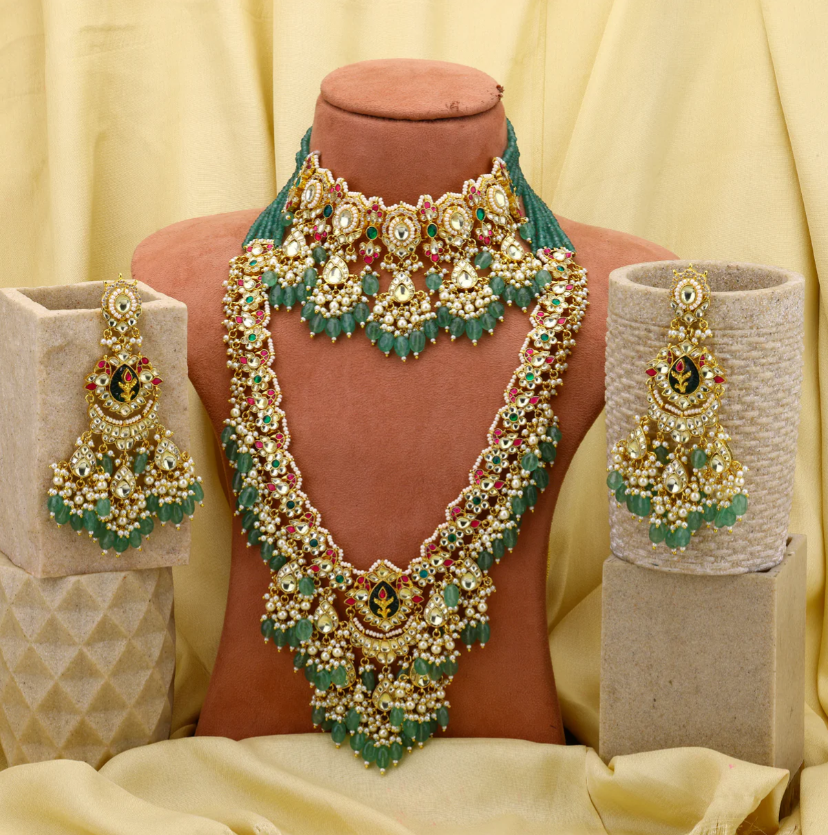 Bling And Women Super Necklace Set With Combo Set
