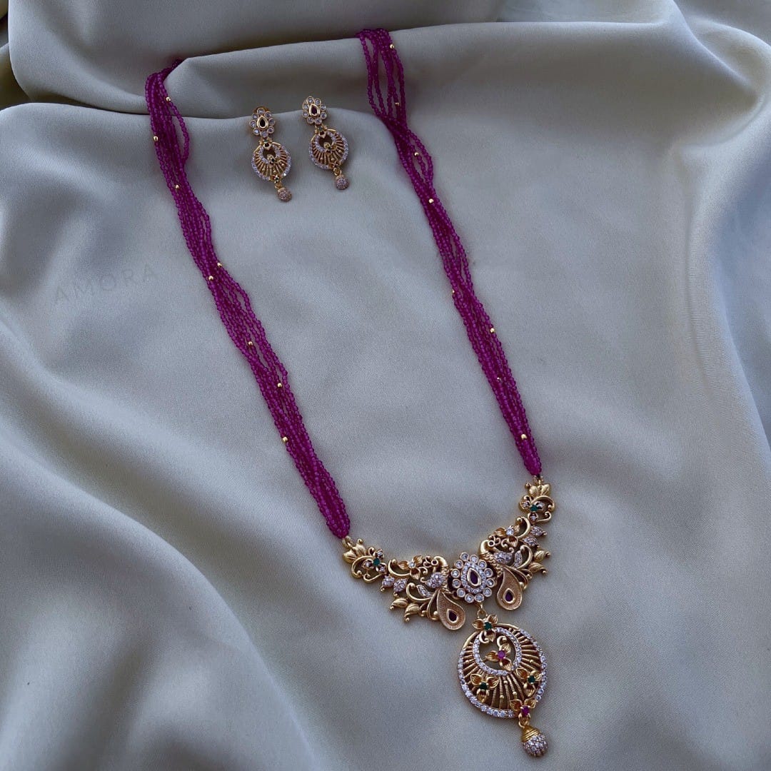 Women's Antique Polished Pendant With Earrings